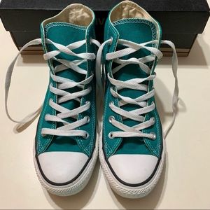 👟🦠Converse🦠👟